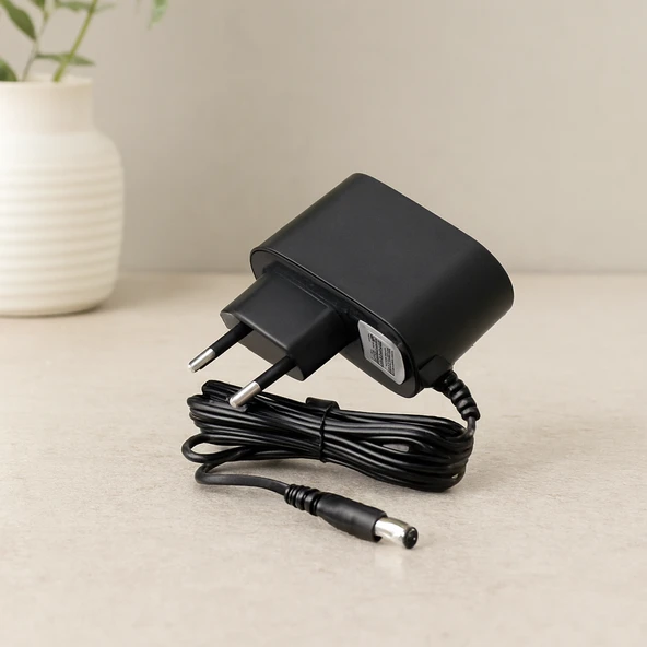 12V 1A Ac/Dc Adaptör Fişi (230Vac 50/60Hz) ürün görseli 1