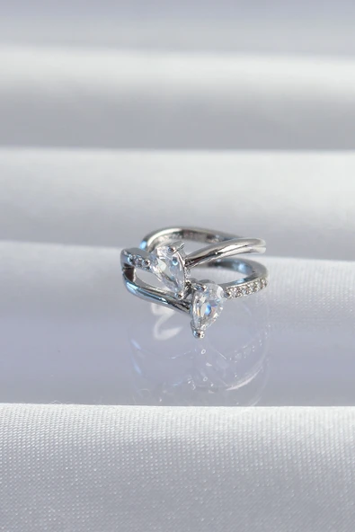 Pirinç Gümüş Renk Zirkon Taşlı Damla Earcuff Küpe ürün görseli 1