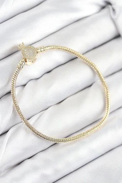 Pirinç Charm Zirkon Taşlı Taç Model Gold Renk Kadın Bileklik ürün görseli 1