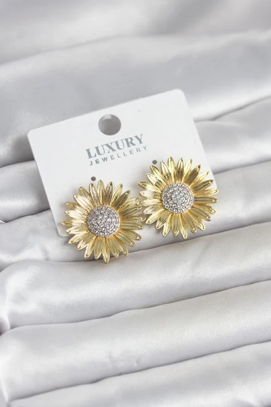 Papatya Model Zirkon Taşlı Pirinç Gold Renk Kadın Küpe ürün görseli 1
