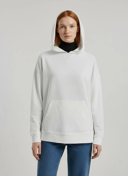 Kadın Beyaz Kapüşonlu Oversize Sweatshirt - Beyaz ürün görseli 1