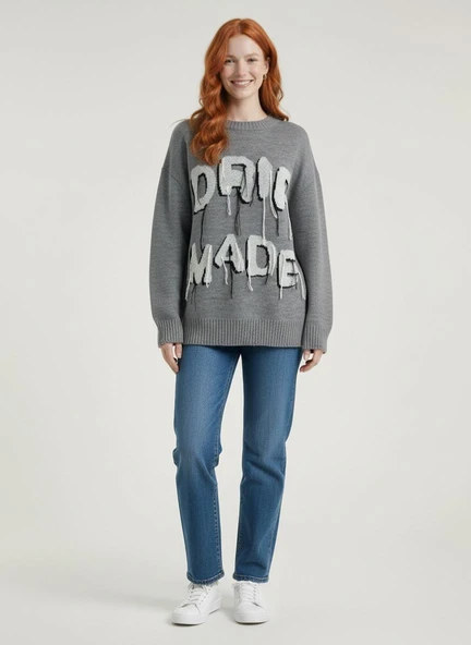 Kadın Oversize Gri Triko Baskılı Kazak - Gri ürün görseli 1