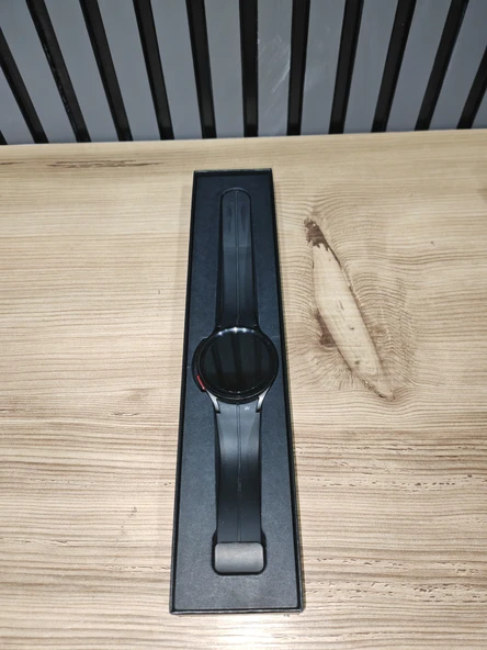 Samsung Galaxy Watch 5 Pro Akıllı Saat - Resim 3