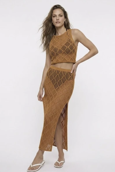 Dantel Görünümlü Ajurlu Beachwear Crop Top ve Yırtmaçlı Uzun Etek Triko Takım - Safran ürün görseli 1