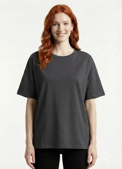 Kadın Relaxed Fit Koyu Gri T-Shirt - Gri ürün görseli 1