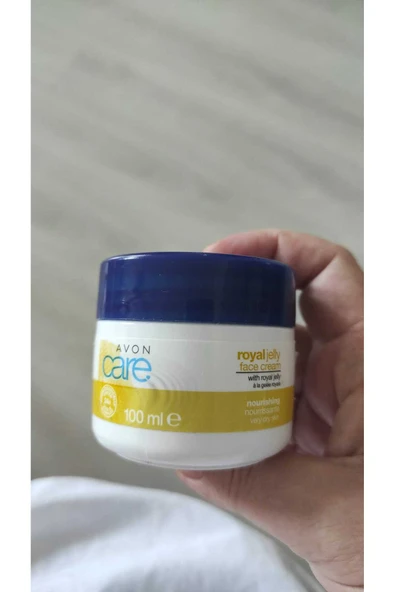 AVON care Royal jelly face cream ürün görseli 1