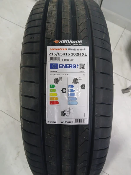 Hankook Ventus Prime4 K135A 215/65 R16 102H XL Yaz Lastiği - 2025 ürün görseli 1