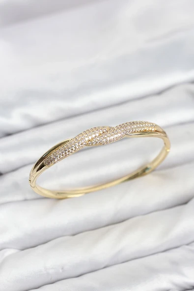 Gold Renk Zirkon Taşlı Sarmal Model Kadın Kelepçe Bileklik ürün görseli 1