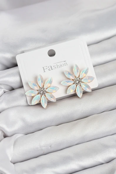 Beyaz Renk Kristal Taşlı Lotus Çiçek Model Kadın Küpe ürün görseli 1