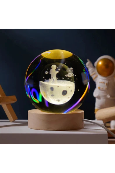 Wolawood Kristal Cam Kar Küresi Ayda Yürüyüş Yapan Adam Temalı 3D Hediyelik Masaüstü USB Ahşap Tabanlı Dekor ürün görseli 1