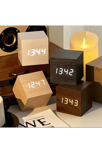 Wolawood Dijital Kare Küp Saat 12/24 Pilli & USB'li Modern Dokunuş, Ses Sensörlü Ahşap Görünümlü - Termometre & Alarm Özellikli Masa Saati ürün görseli 1