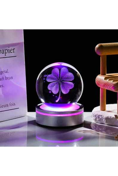 Wolawood Luxury Yonca Çiçeği Kristal Cam Kar Küresi USB’li 3D LED Lamba Işıklı Renkli Dönen Lüx Hediyelik Set ürün görseli 1