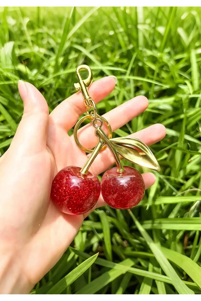 Wolawood Cherry 3D Kırmızı Kiraz Altın Detaylı Çanta Süsü & Anahtarlık Charm Aksesuar, Trend Moda ~ Vişne Dekor Hediyelik Takı ürün görseli 1