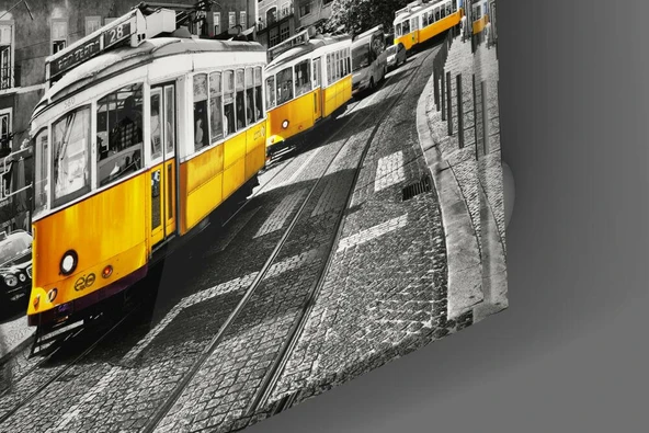 Lizbon Sarı Tramvay Cam Tablo - Resim 3