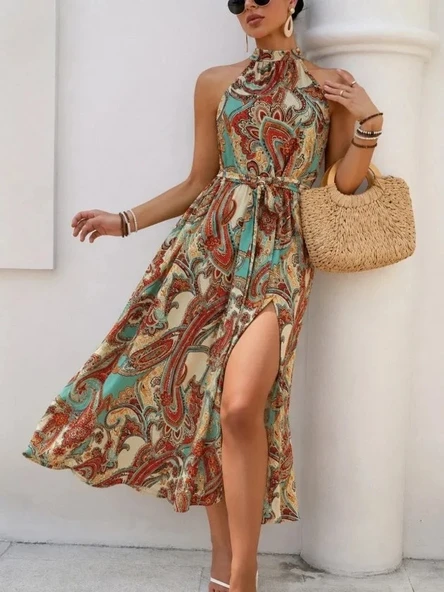 Kadın Omuzlardan Açık Halter Yakalı Yırtmaçlı çiçek Desenli Süprem Elbise ürün görseli 1