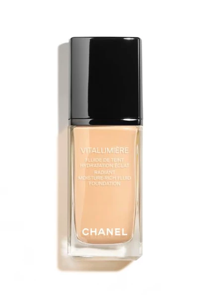 Chanel Vitalumiere Radiant Fondöten 07 Ivoire ürün görseli 1