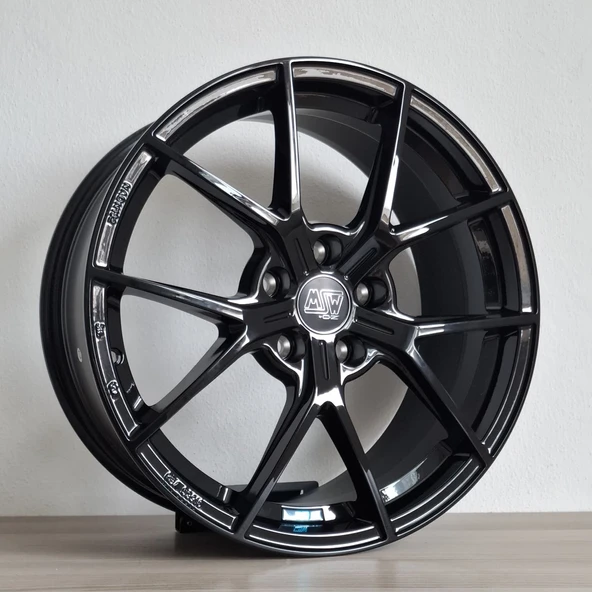 MSW-P1 CANT 5X100 18X8 ET45 63.4 GLOSS BLACK PODIA JANT DESIGNED BY O.Z. ürün görseli 1