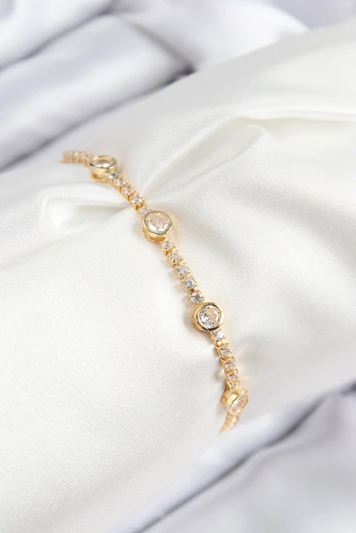 Pirinç Zirkon Taşlı Daire Model Gold Renk Asansörlü Kadın Bileklik ürün görseli 1