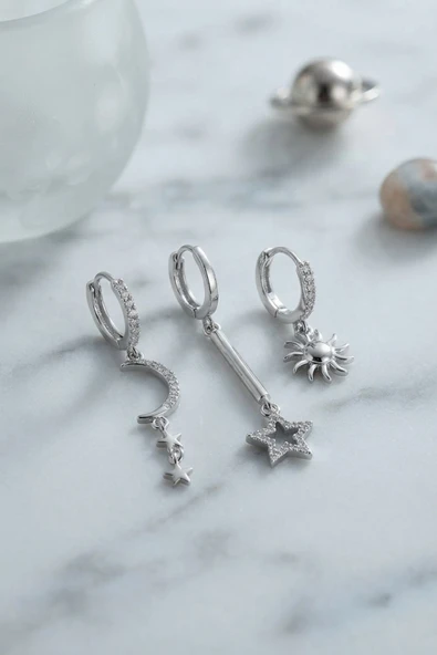 3 lü Set Ay Yıldız ve Güneş Model Gümüş Renk Kadın Küpe ürün görseli 1