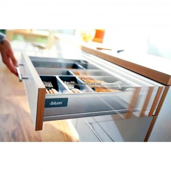 Blum çift açılım frenli tandem box yanaklı çekmece rayı 50 cm ürün görseli 1
