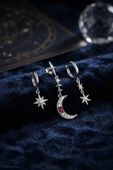 Gümüş Renk 3 lü Ay ve Yıldız Model Küpe ürün görseli 1