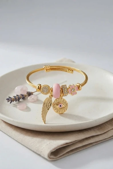Pembe Göz Model Gold Renk Charmlı Bileklik ürün görseli 1