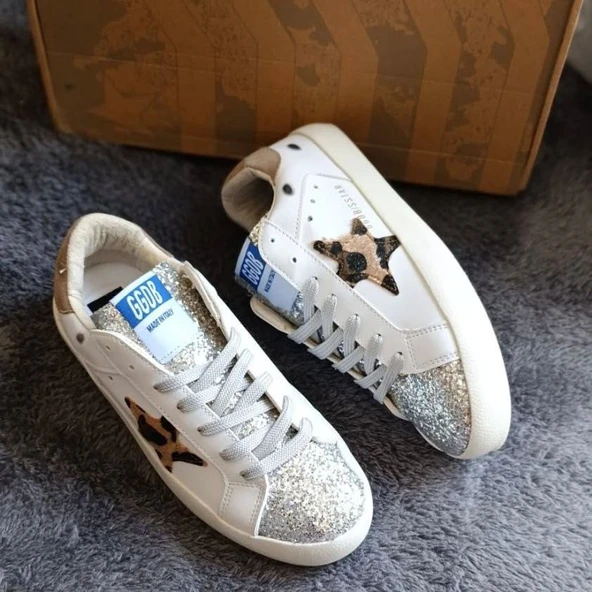 Golden Goose Beyaz Leopar Kadın Spor Ayakkabı ürün görseli 1