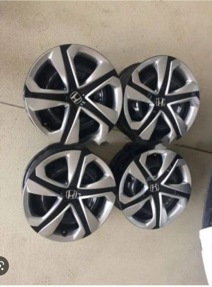 Honda Civic fc5 16 inç Jant Kapağı ürün görseli 1