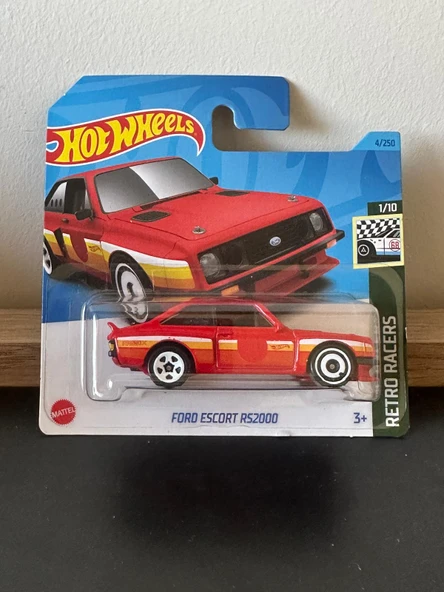 Hot Wheels Ford Escort RS 2000 ürün görseli 1