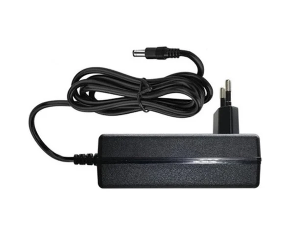 Cata Ct 2553 5 Amper Fişli Adaptör ürün görseli 1
