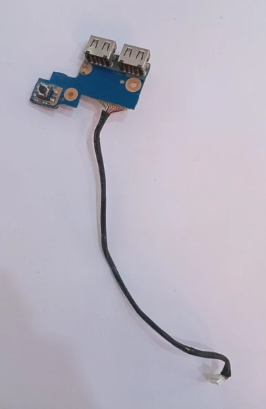 (2.EL) SAMSUNG NP3530EA-S04TR USB SOKET KART ürün görseli 1