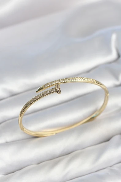 Gold Renk Çivi Model Zirkon Taşlı Kadın Kelepçe Bileklik ürün görseli 1