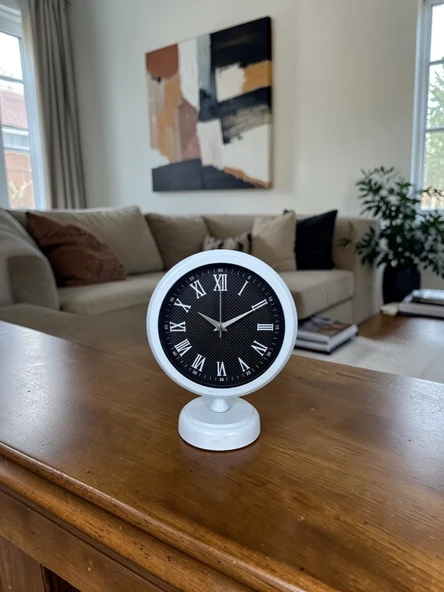 Büro Ev Ofis Hediyesi için 20x25CM Beyaz Carbon Roman Metal Masa Saati ürün görseli 1