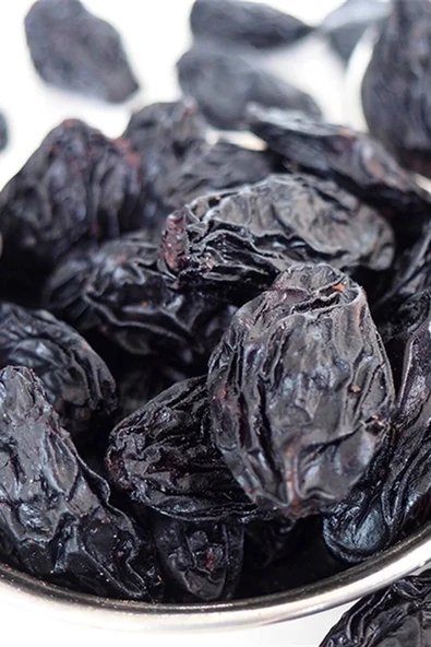 Kuru Siyah Üzüm 1 Kg ürün görseli 1