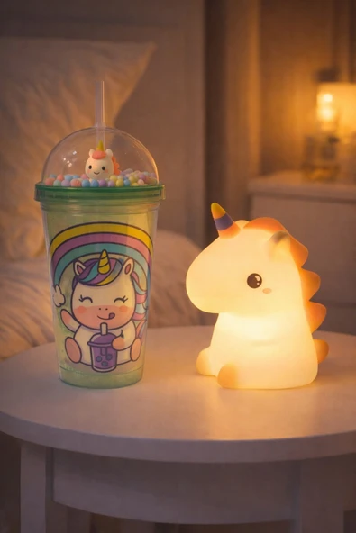 2'Li Set Işıklı Renkli Unicorn Figürlü Gece Lambası & Pipetli Boncuk Detylı Suluk Bardak Yeşil 450ML ürün görseli 1
