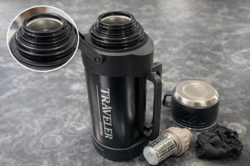 1200 ml Çift Katmanlı Vakumlu Paslanmaz Çelik Termos ürün görseli 1