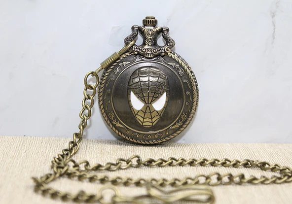 Spiderman Tasarımlı Köstekli Saat Model 2 ürün görseli 1
