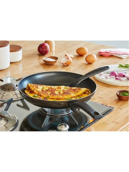Tefal Titanyum 1X SimpleCook Difüzyon Tabanlı 20 cm Tava ürün görseli 1