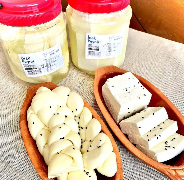 Köy Peyniri 500 GR Köydeki Çiftlikten İnek Sütünden Direkt ürün görseli 1