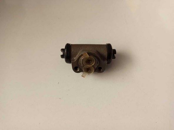 FREN MERKEZİ ARKA SOL MİTSUBİSHİ L200 OEM- 4610A009 ürün görseli 1