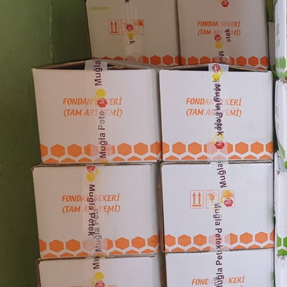 Muğla Petek Fondan Şeker Arı Keki (20 Kg) ürün görseli 1