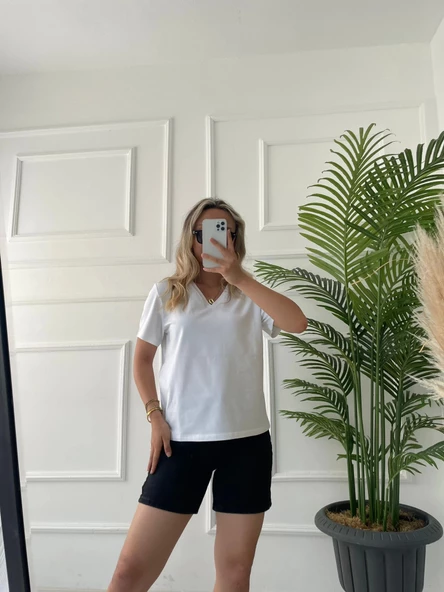 Kadın V Yaka Basic Tshirt Beyaz - Resim 3