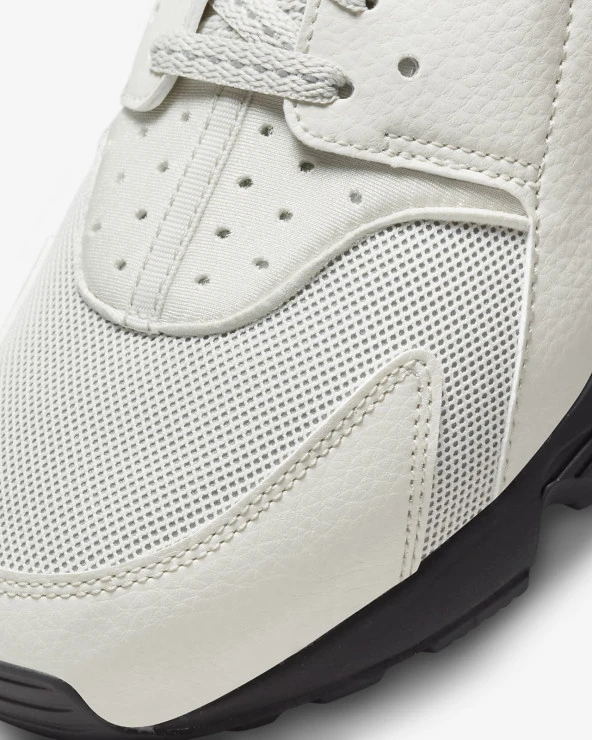 NIKE HUARACHE AYAKKABI - Resim 2