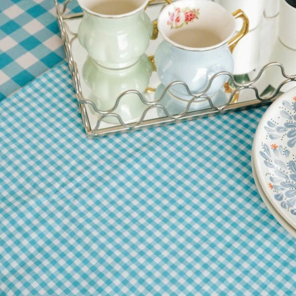 Pötikare Masa Örtüsü Turkuaz-Beyaz (Büyük Kareli- Küçük Kareli ) 160x160 cm- 2 adet ürün görseli 1