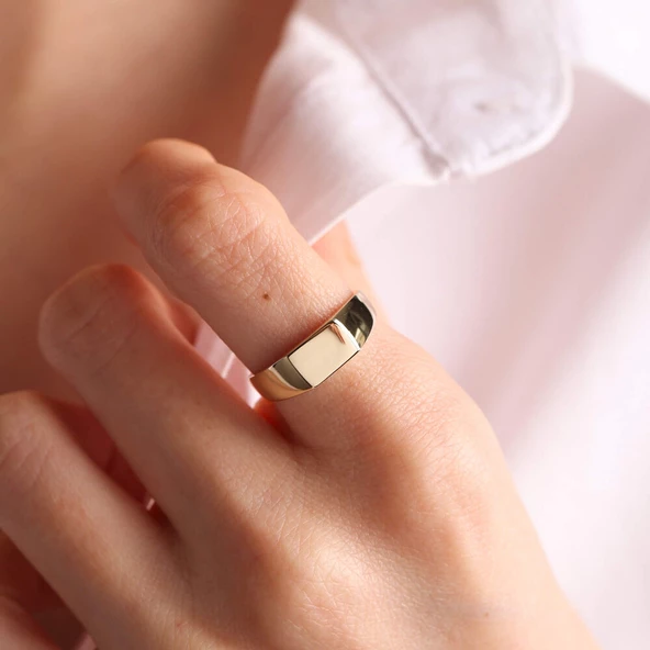 14K Altın Şövalye Yüzük (Kişiselleştir) Dikdörtgen 0,6 cm ürün görseli 1