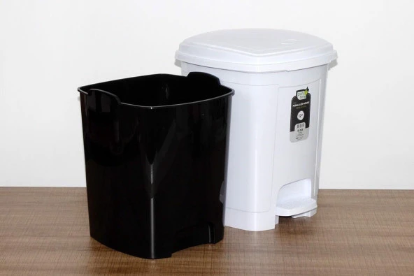 Poly Time Plastik Basmalı Pedallı Çöp Kovası Kutusu / 52 Litre - Beyaz / 57x40x40 Cm. ürün görseli 1