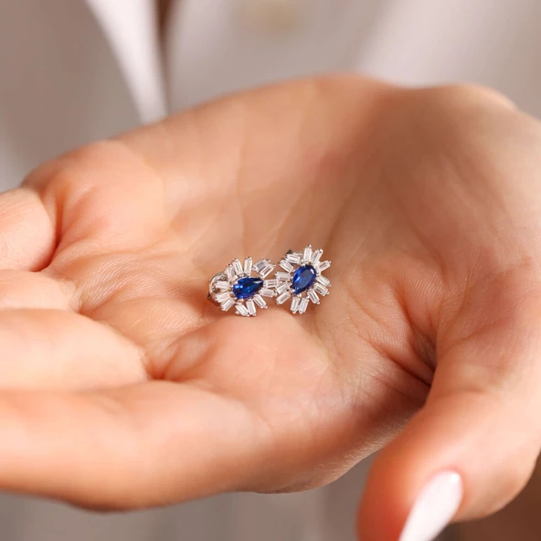 Baget Taşlı Altın Safir Küpe ürün görseli 1