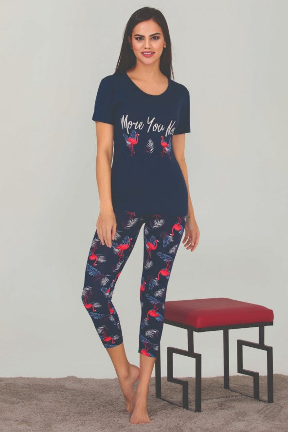 Lacivert Renk Çiçek Desenli Lady 12035 Kısa Kol Kapri Pijama Takımı ürün görseli 1