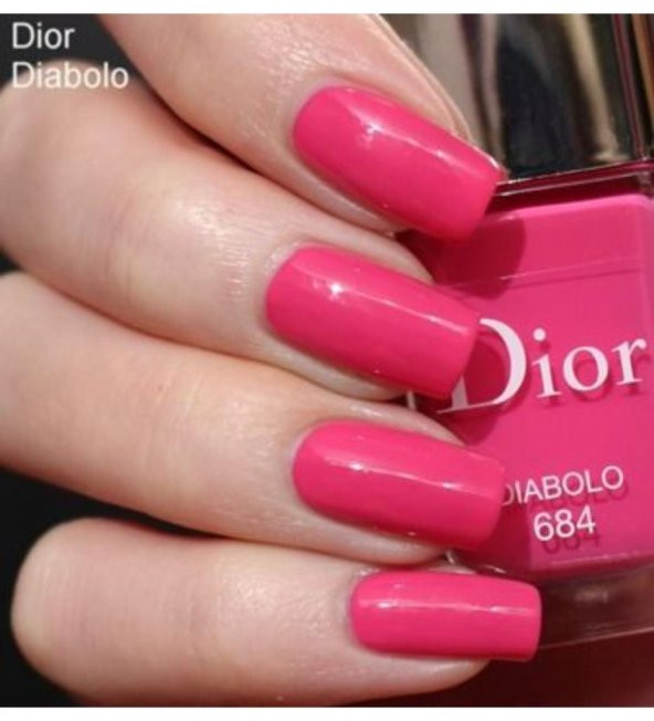 Dior Vernis Oje 684 Diabolo ürün görseli 1