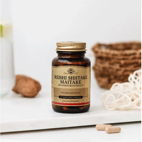 Solgar Reishi Shiitake Maitake Mushroom Extract 50 Kapsül ürün görseli 1